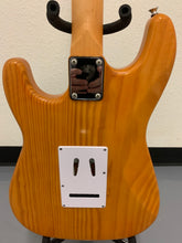 Load image into Gallery viewer, Harley Benton VT-Series ST-90 Deluxe Stratocaster in Natural Ash!!