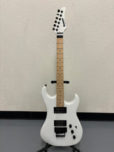Load image into Gallery viewer, KRAMER PACER VINTAGE IN PEARL WHITE WITH SEYMOUR DUNCAN HUMBUCKERS!!!