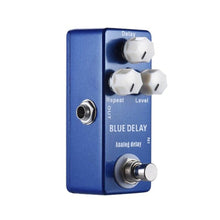 Load image into Gallery viewer, MOSKY | Deep Blue Analog Delay with True Bypass - Gigbagger
